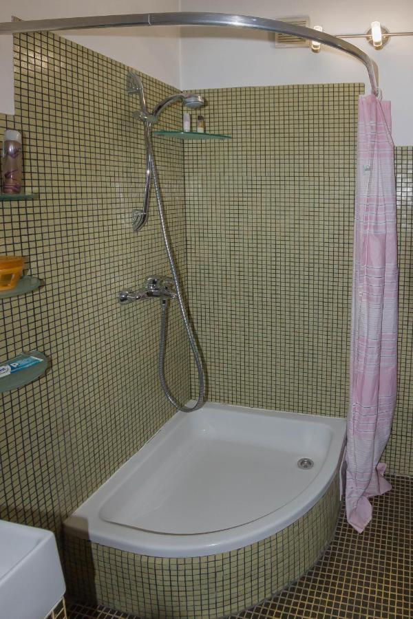 Mini Apartment Best Rest Plovdiv Exterior foto